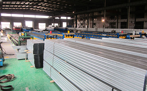 在壓型鋼板施工過程中需要注意哪些？壓型鋼板廠家給你捋一捋